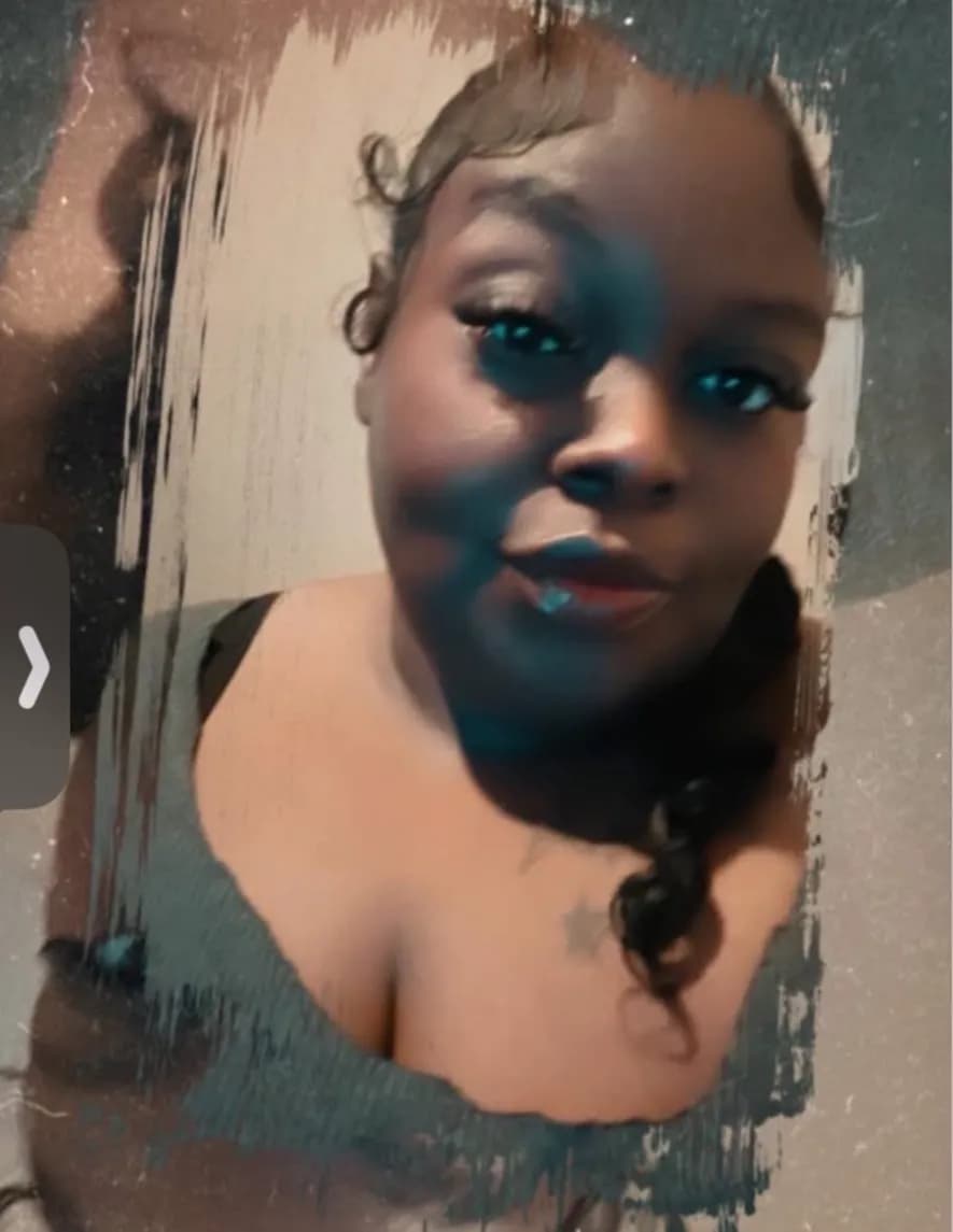 Melissa image