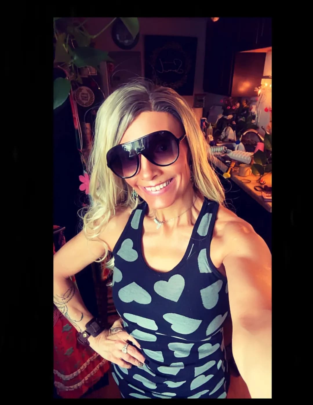 Nola slavey image