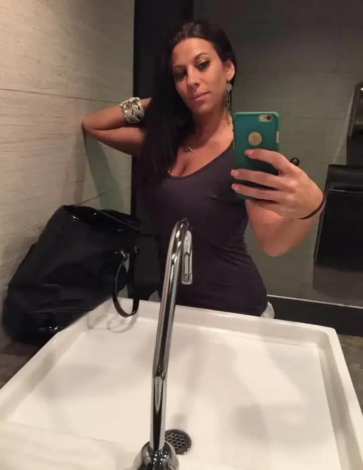 Jenna  image