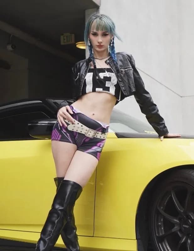 Elissa Beck image