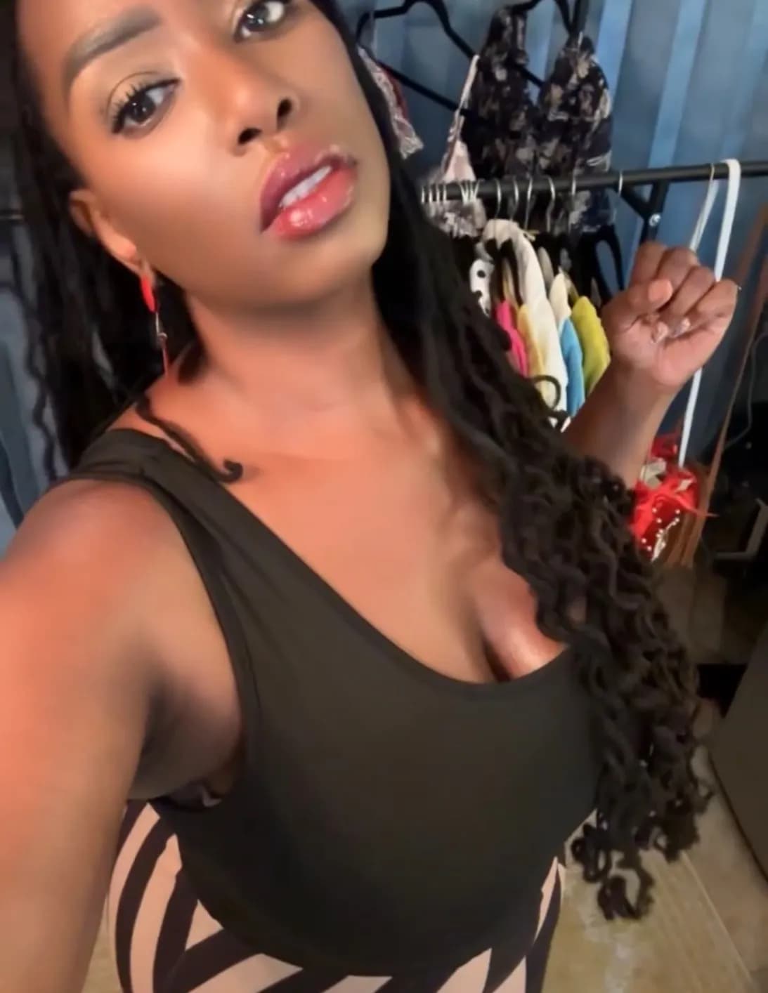 Takennya Burton image