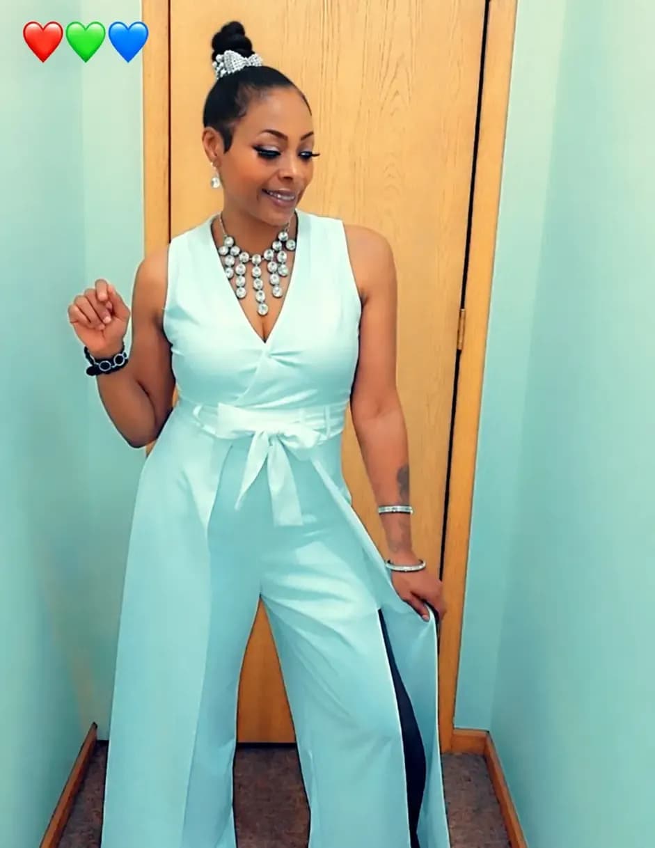 Teneshia Brown image