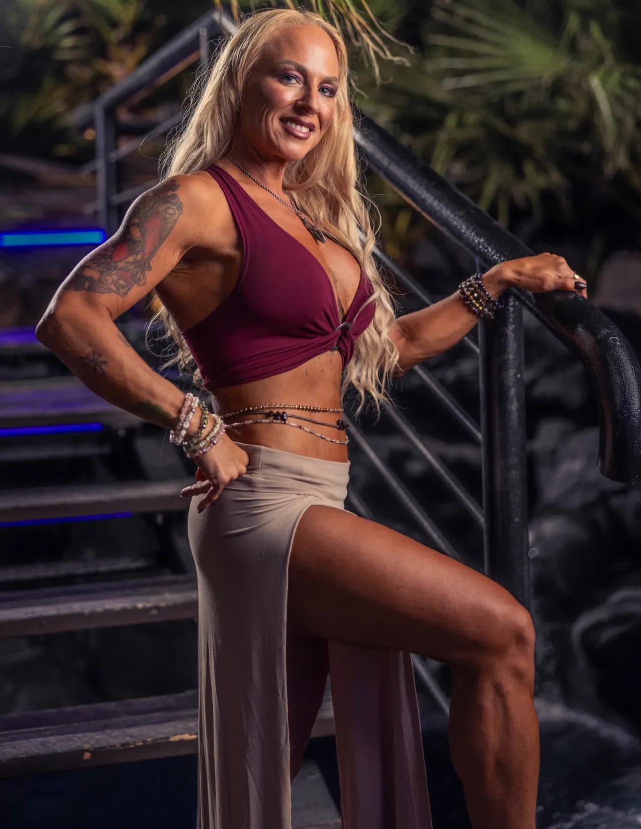 competitor gXjYn