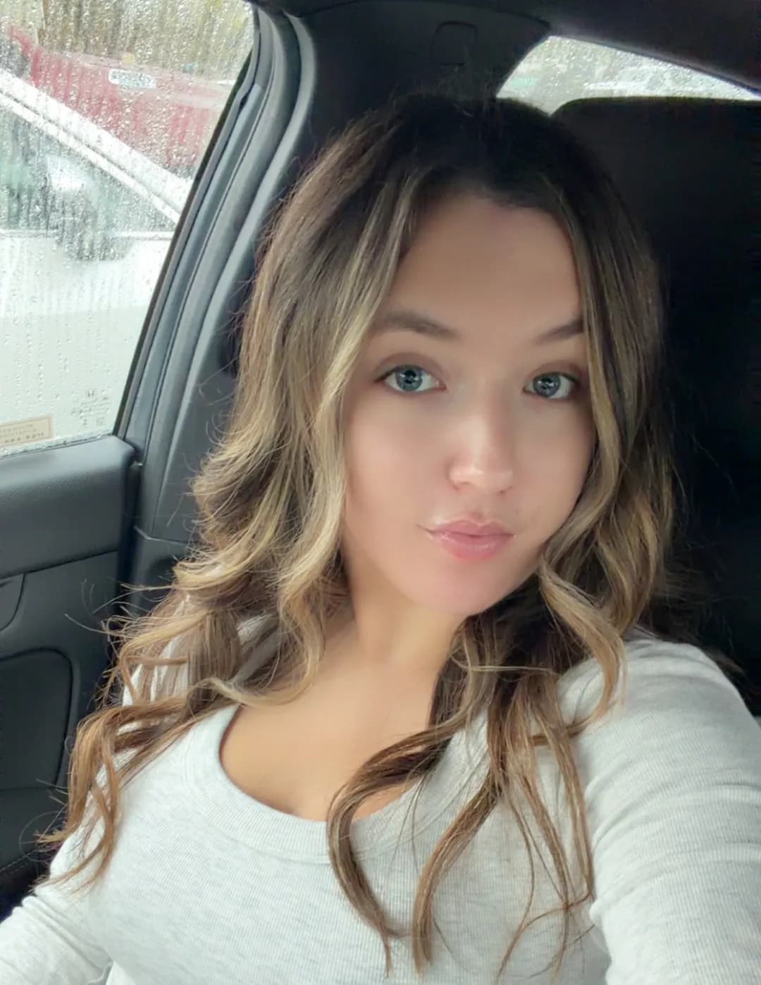 competitor aQxYj