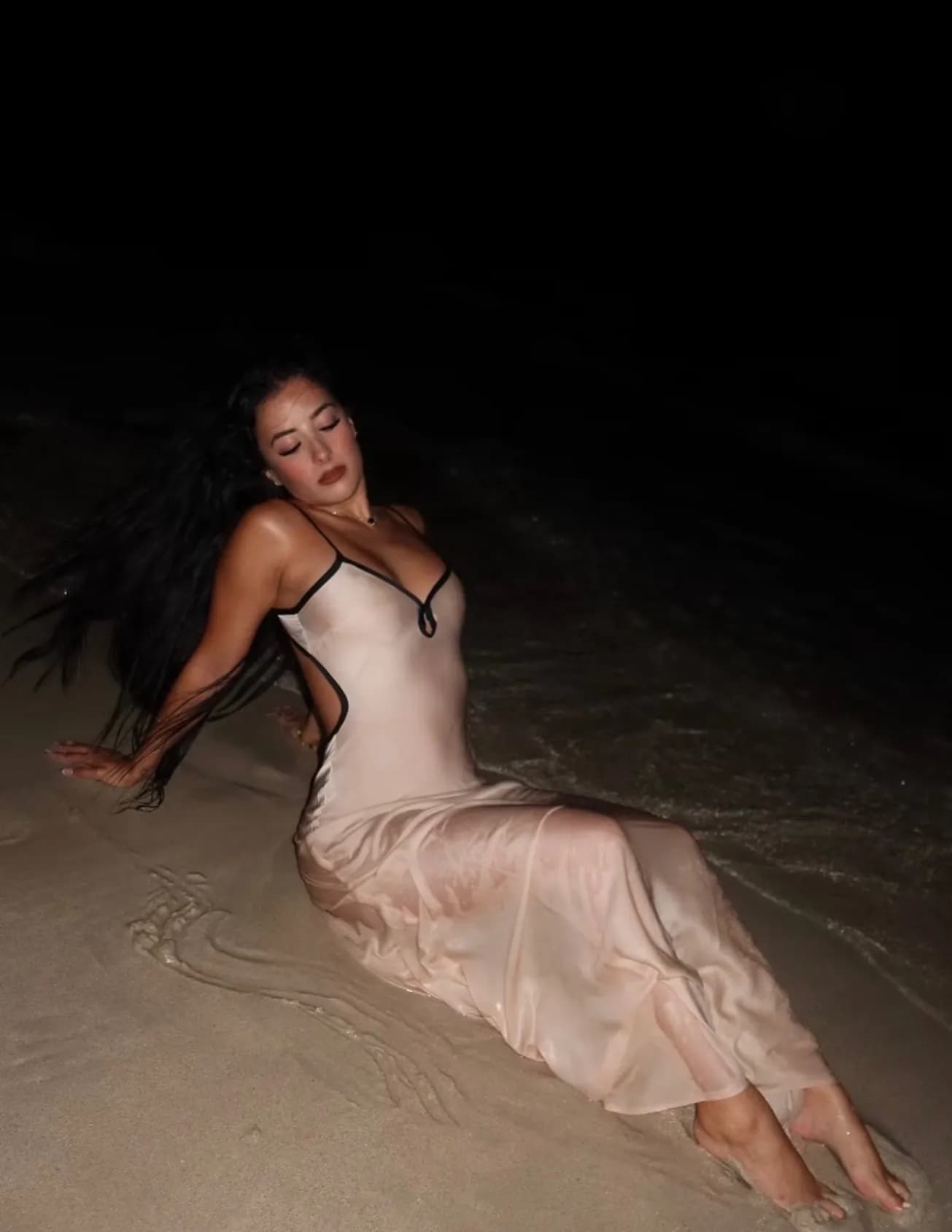 Melll.xo image
