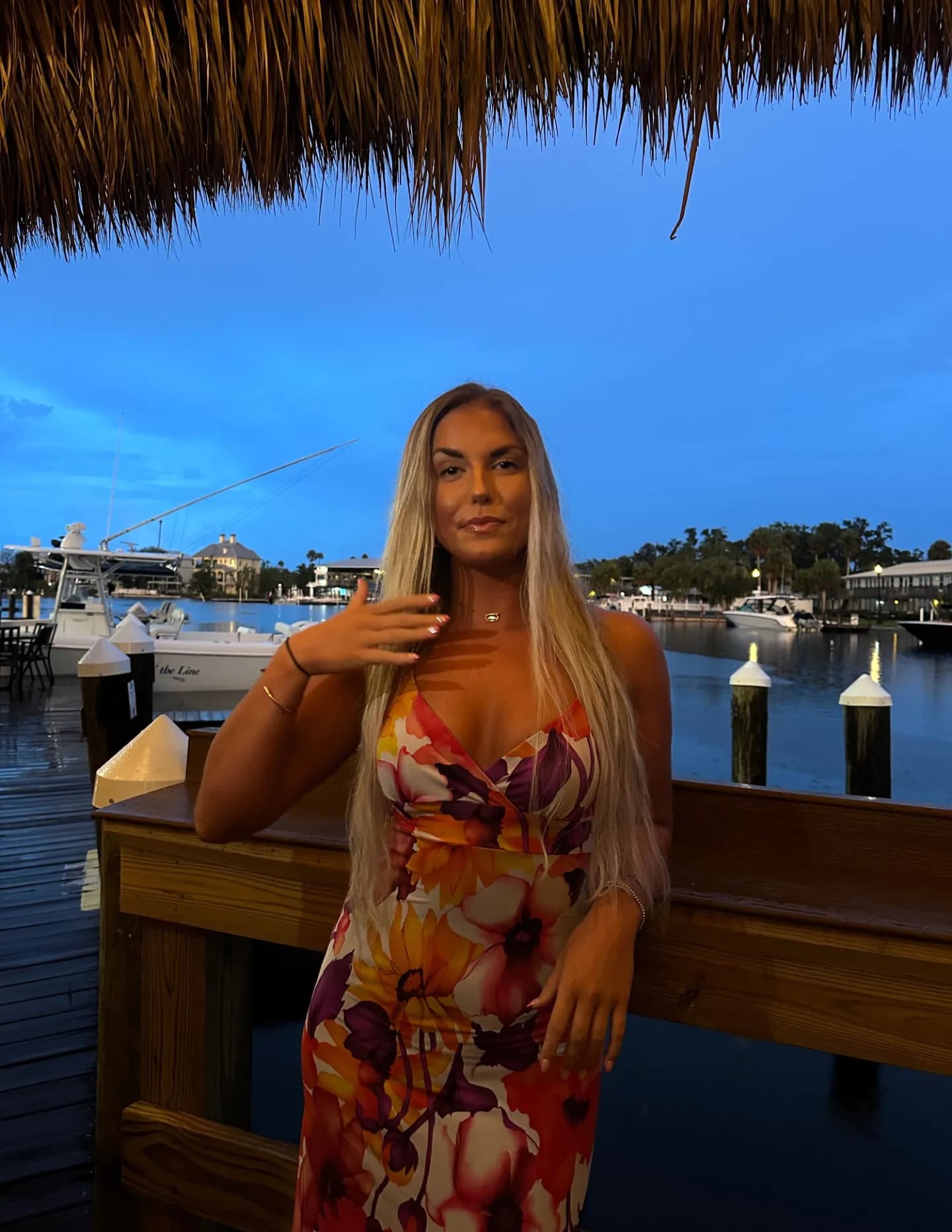 Suzy Hoeft image