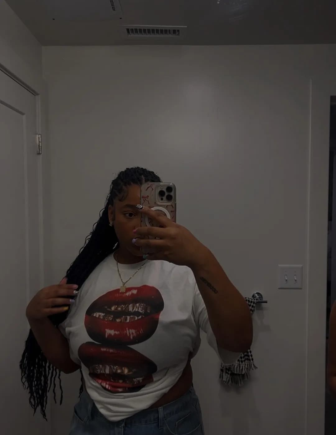 Ariana Lawson image