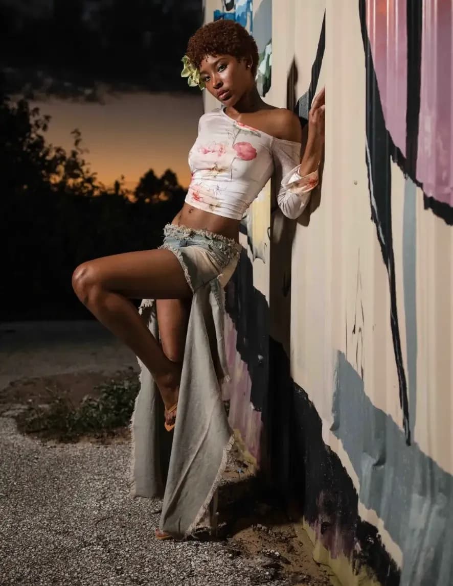 Kyla Harrell image