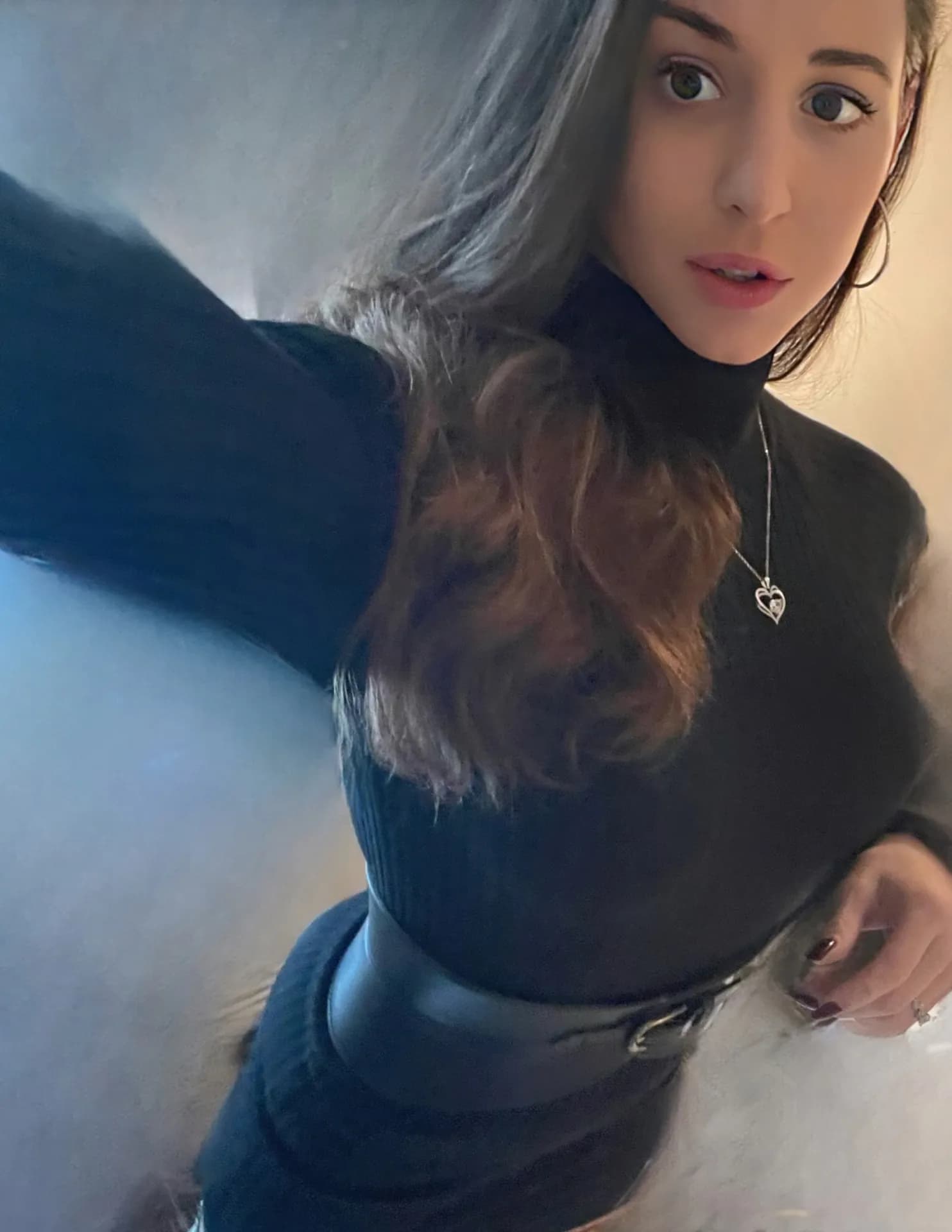competitor GzjZK