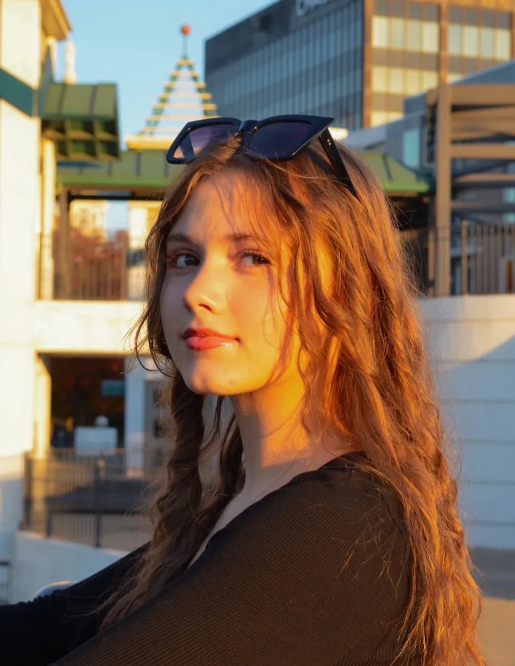 Julia Vallier image