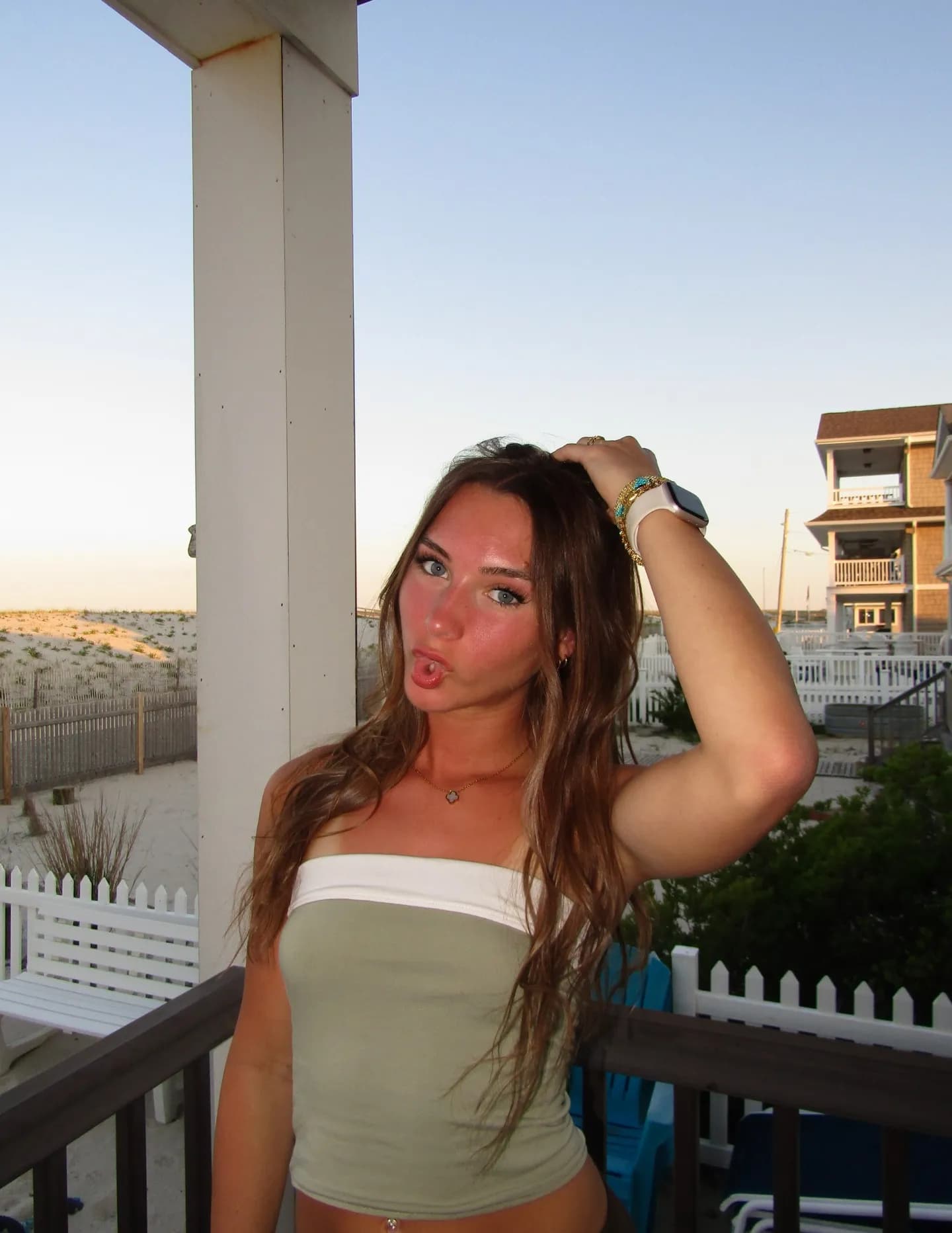 Chloe Katz image
