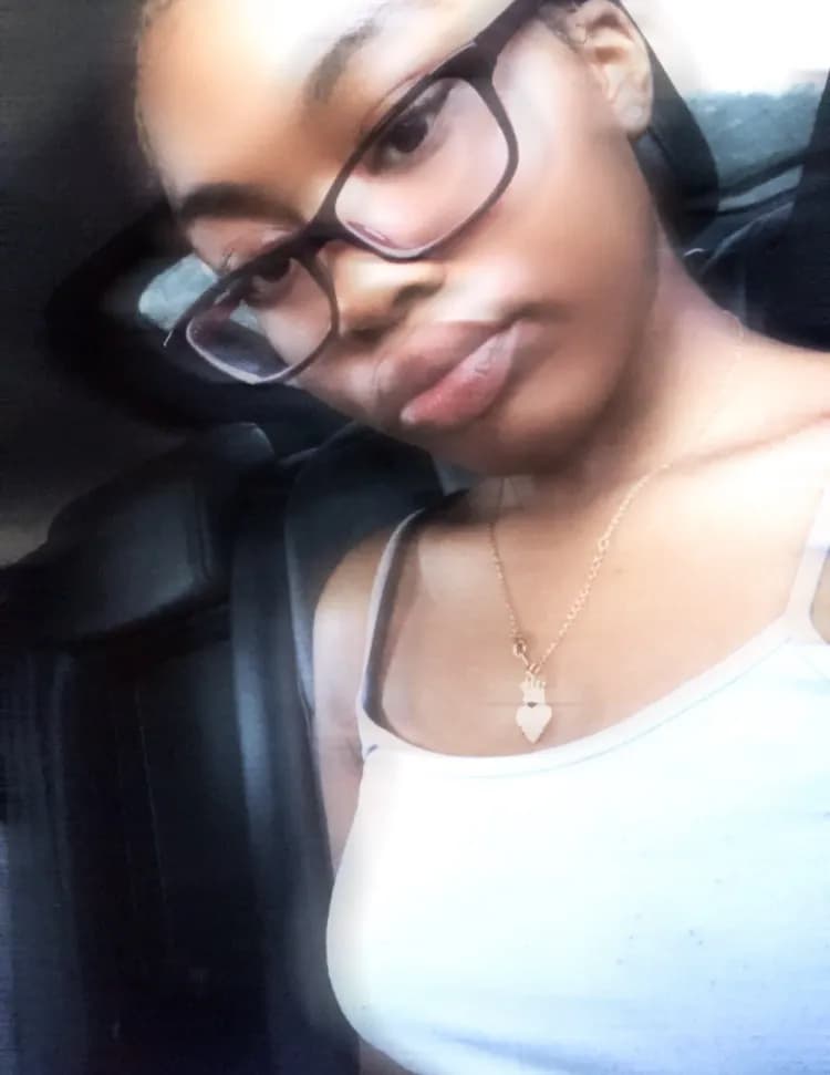 Brownskingirls image