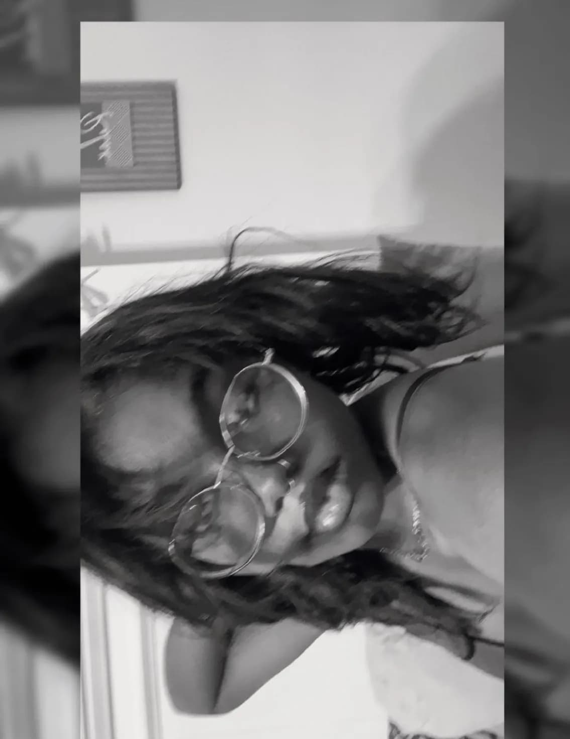 Leelee image