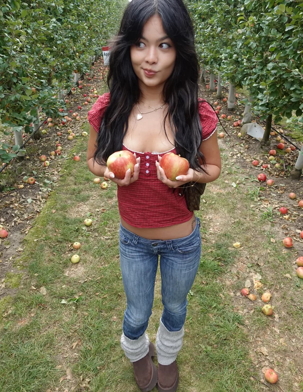 Asia Deleon Cruz image