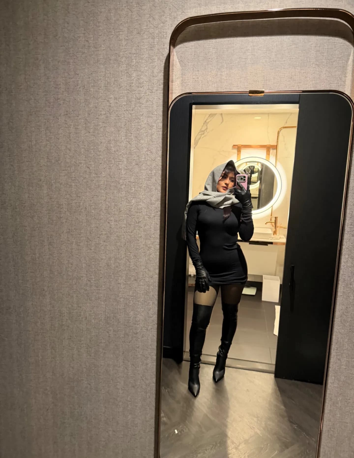 Ariana Villagrana image