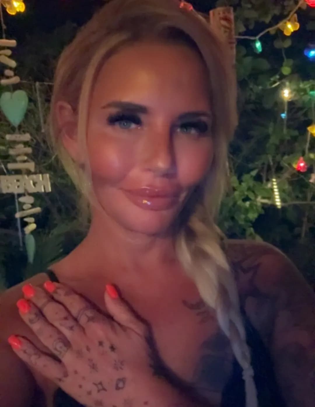 HeyitsJess image