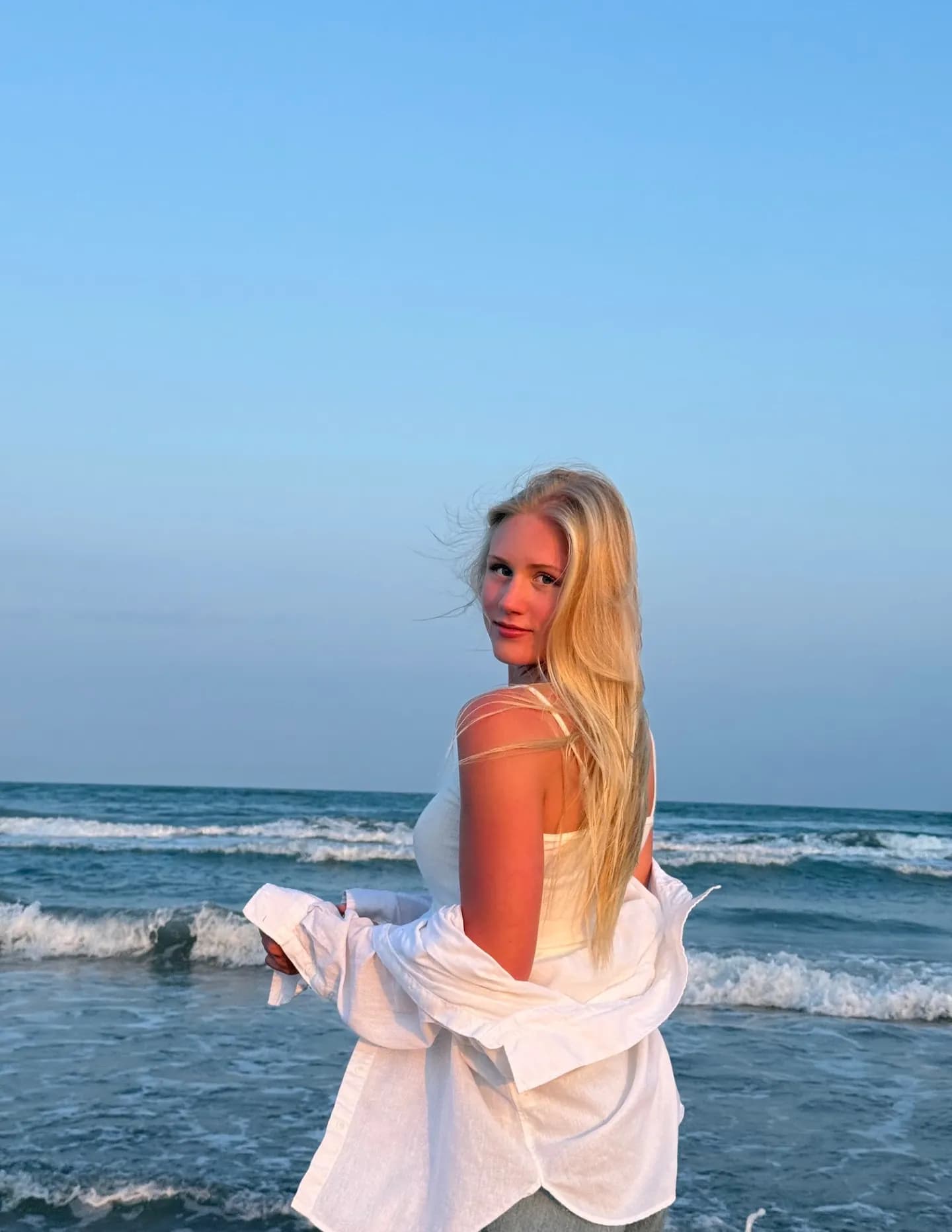 Julia Borejszo image