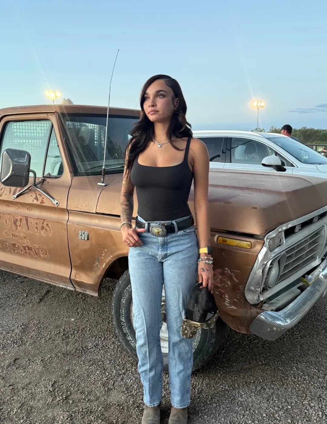 Saniya Singletary image