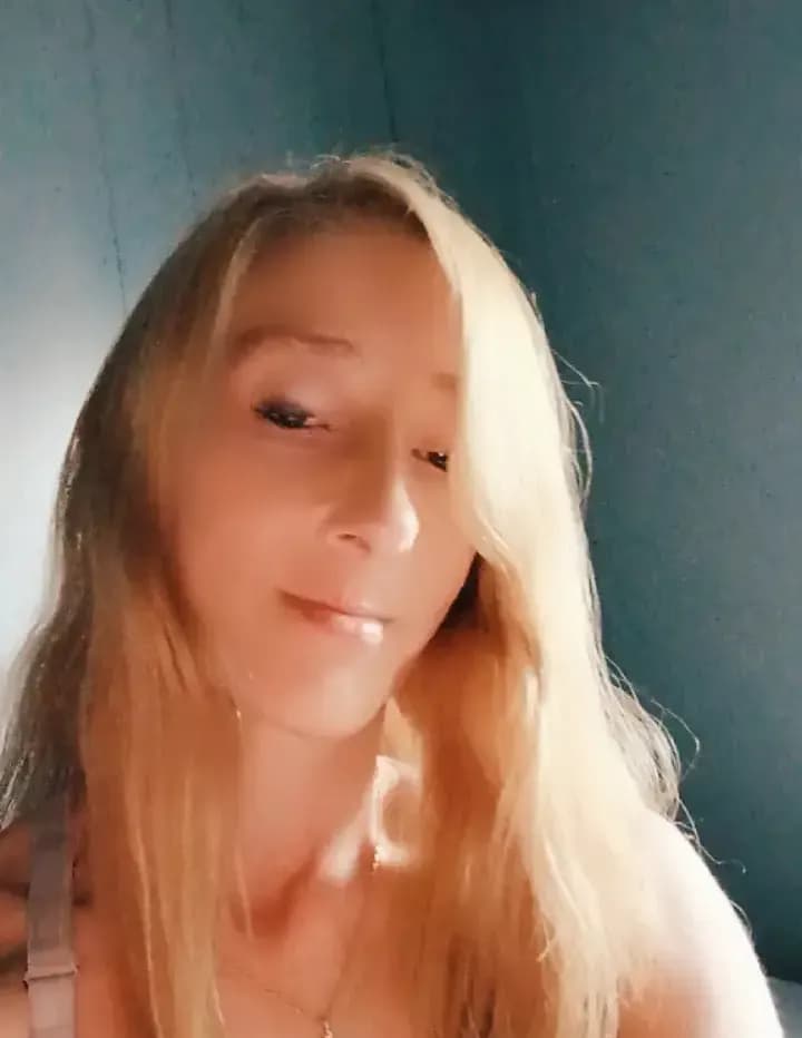 Sarah image