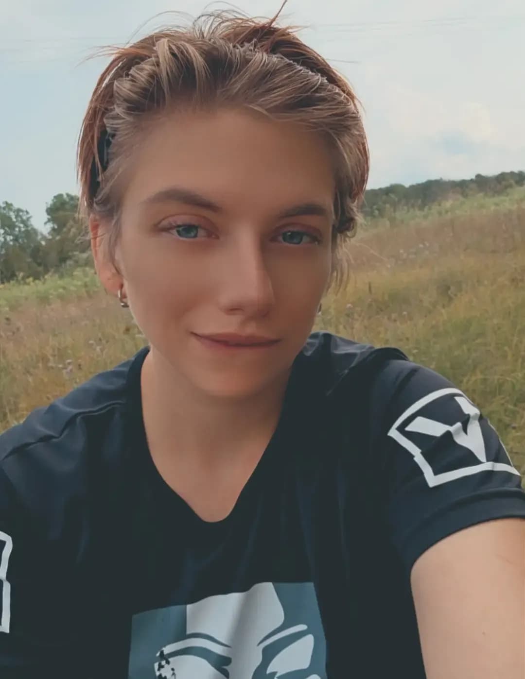 competitor pGZQr