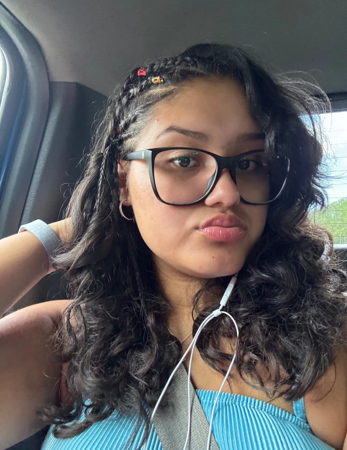 Alondra Santana Gonzalez image