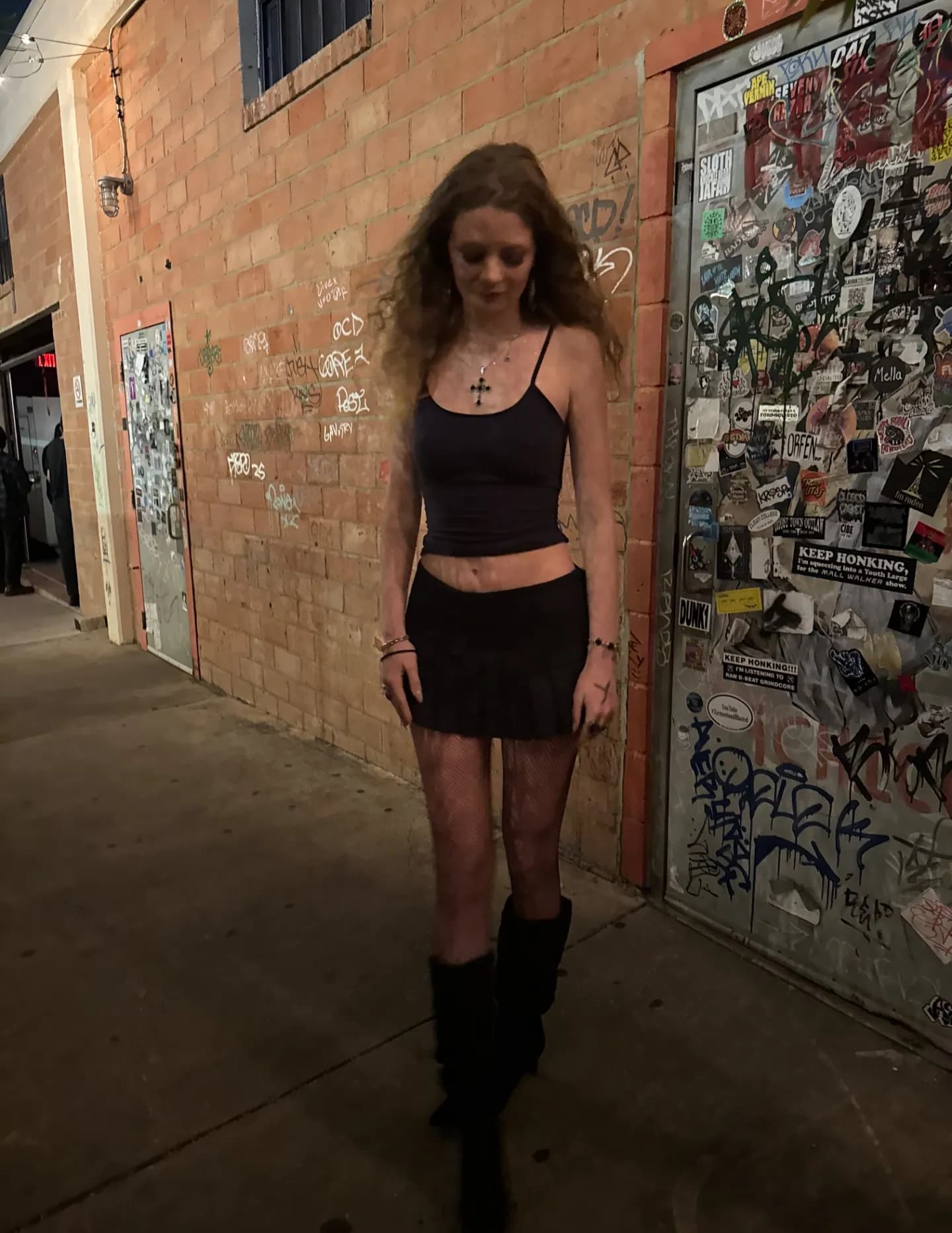 competitor 7qBOo
