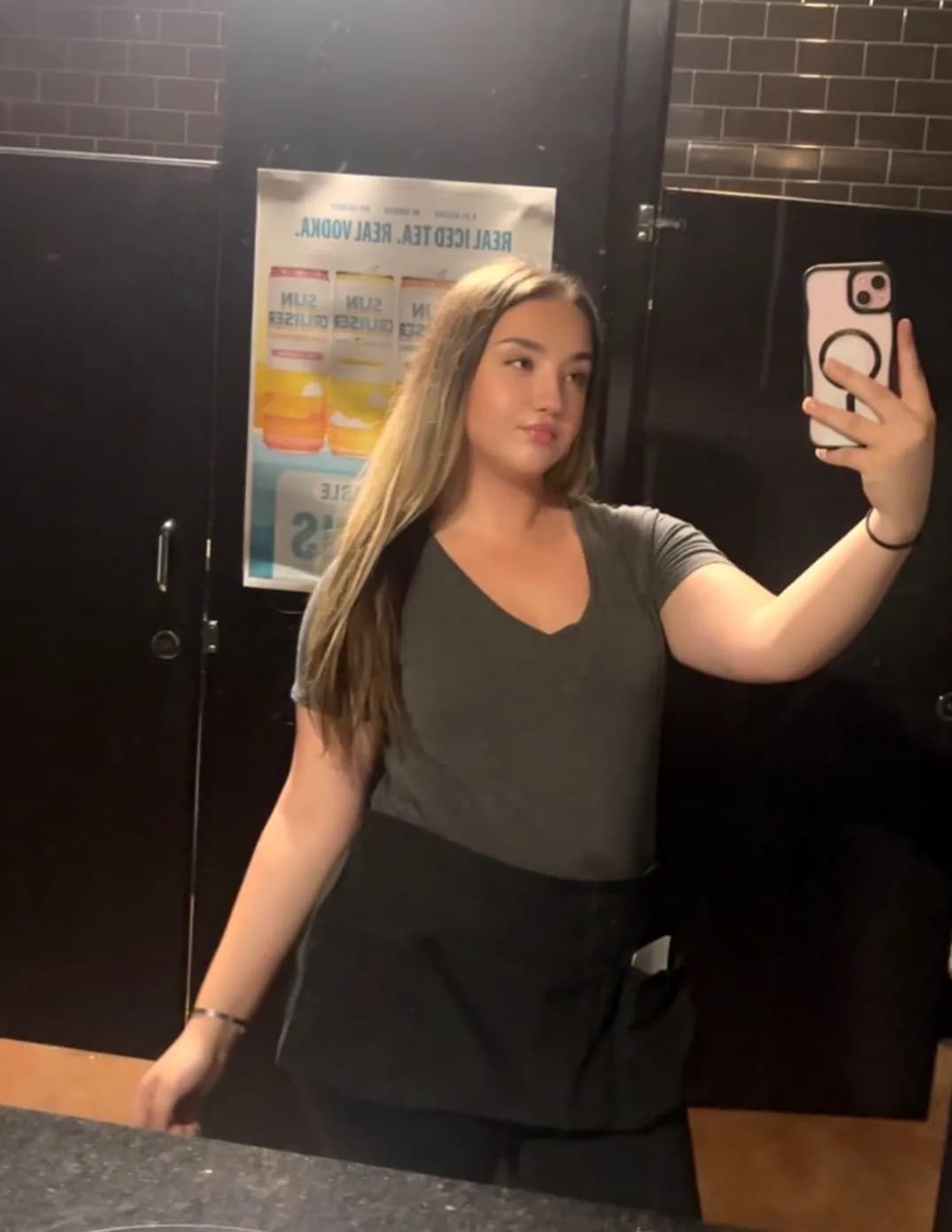 Sophia Riley image