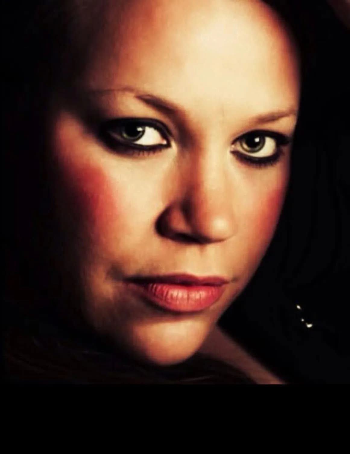 Amber Ward-Neave image