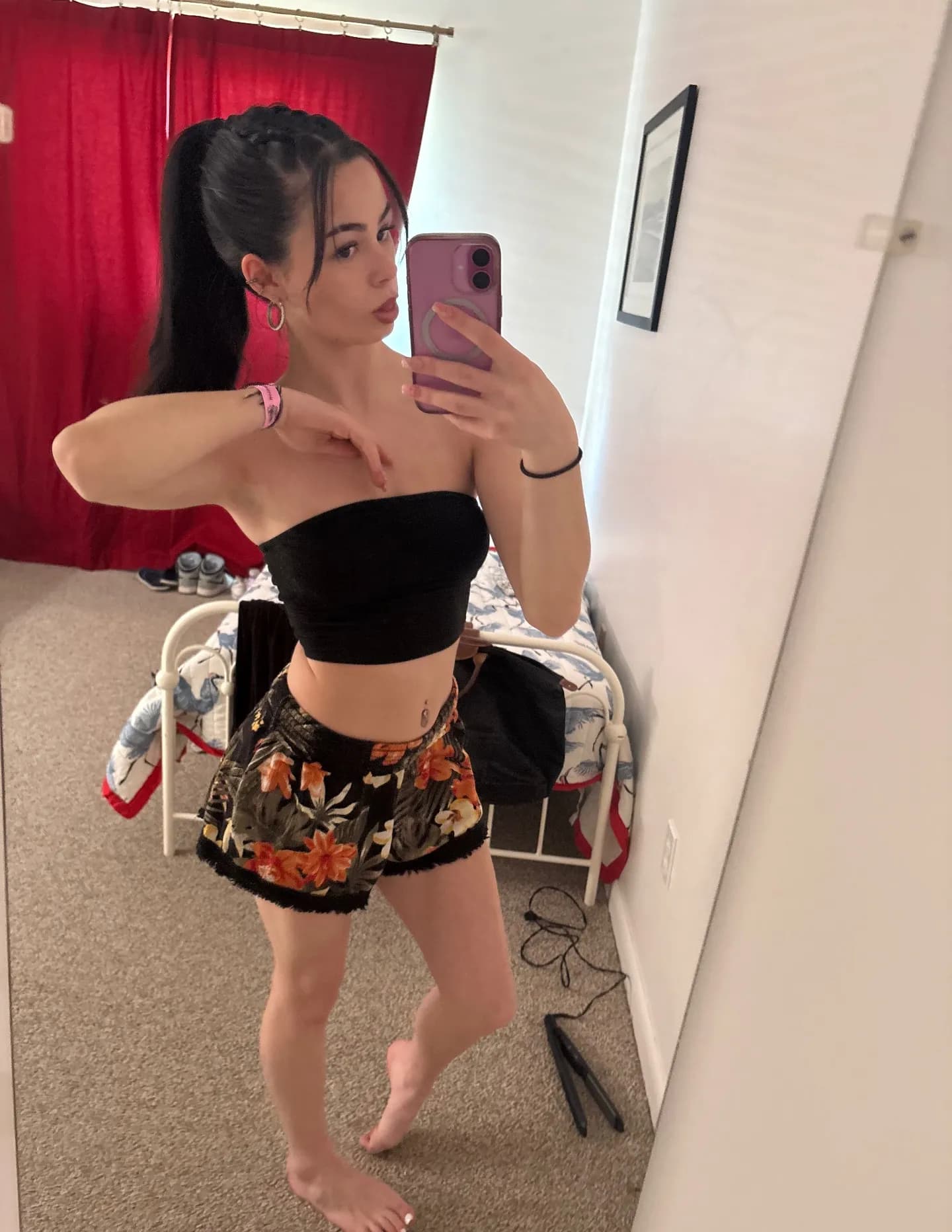 Lacey Palmer image