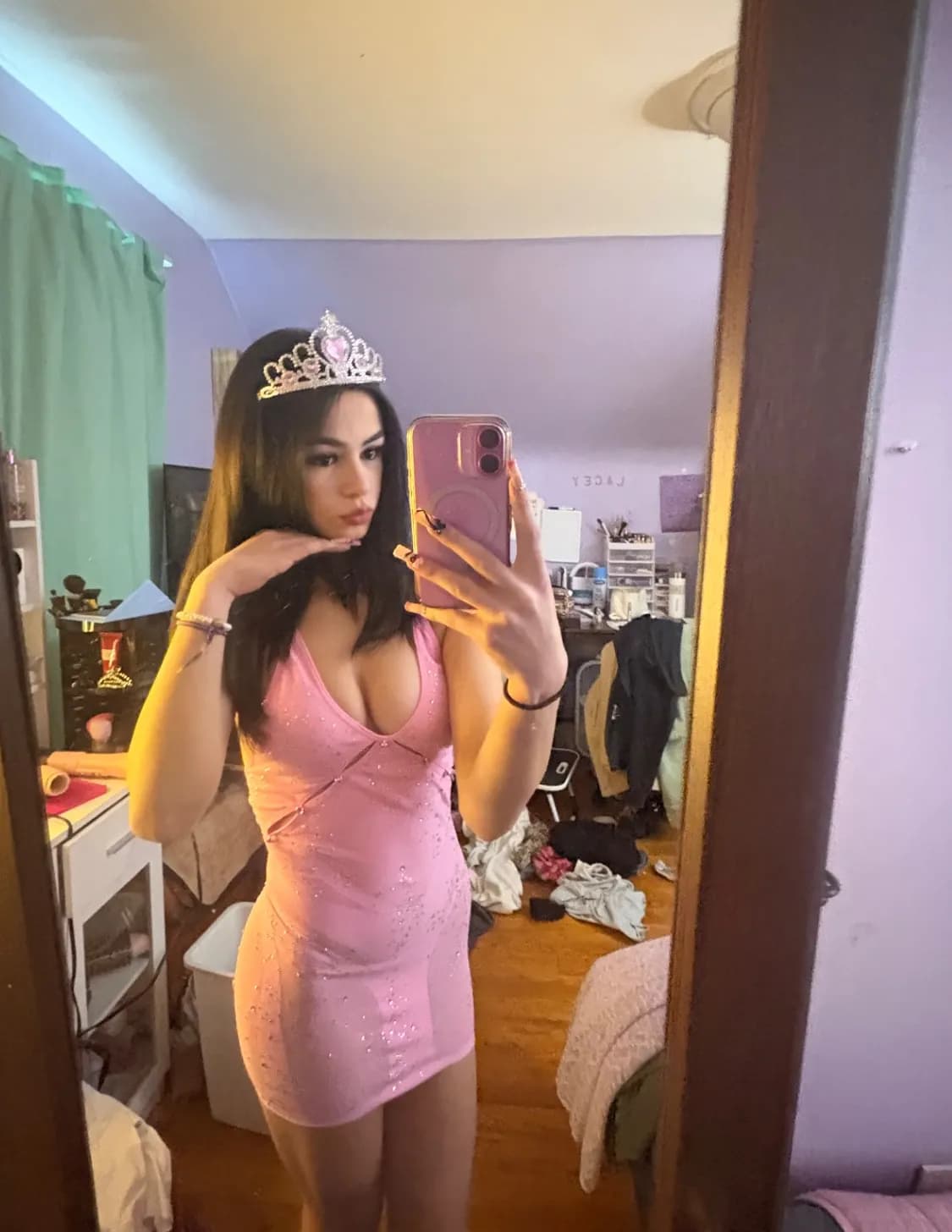 Lacey Palmer image