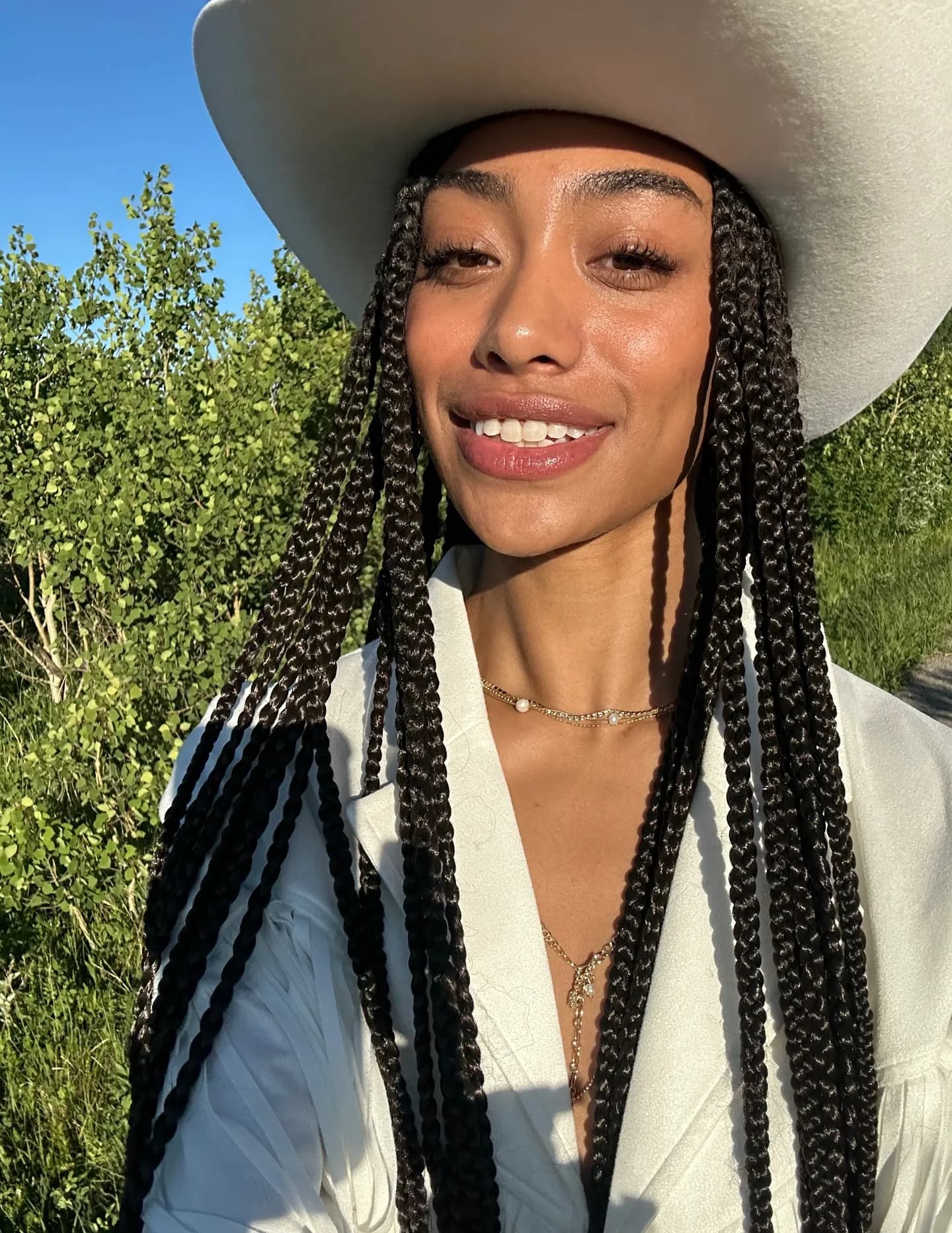 Sade Ishie image