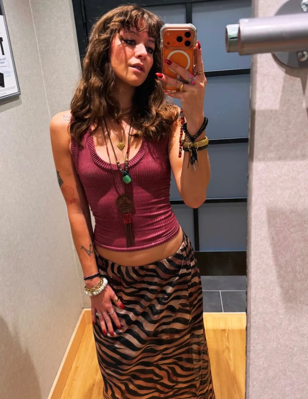 Lauren Graham image