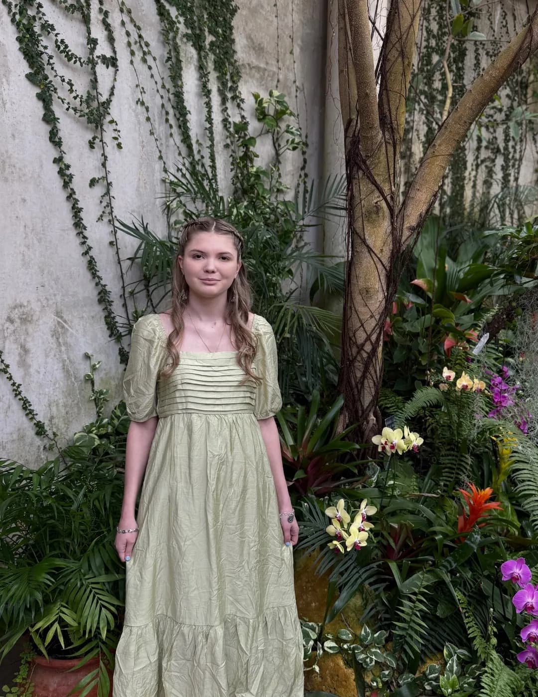 Ashlyn image