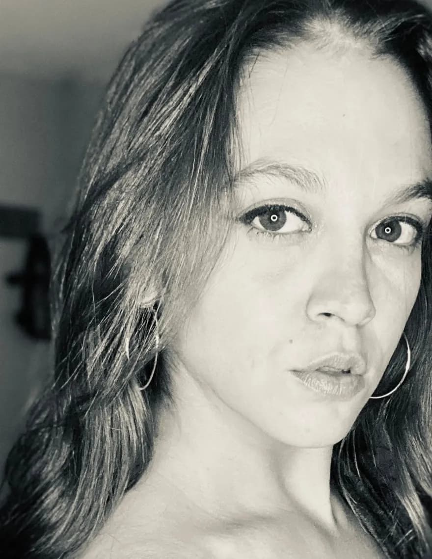 Courtney Mason image