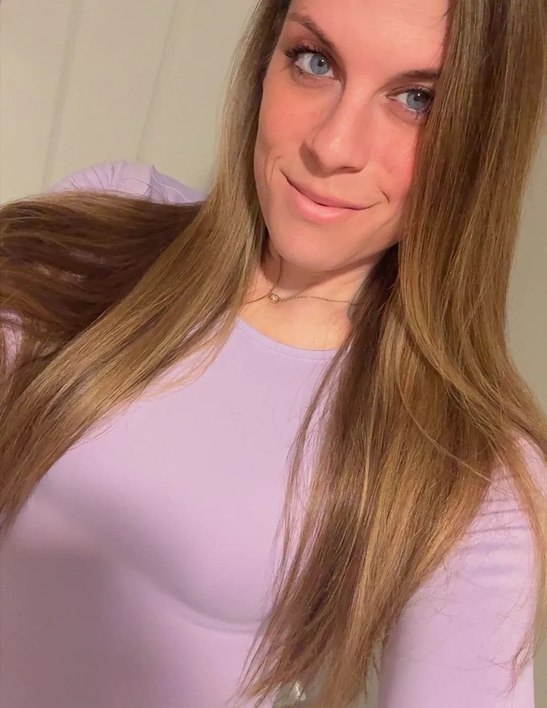 Shannon Lyon image