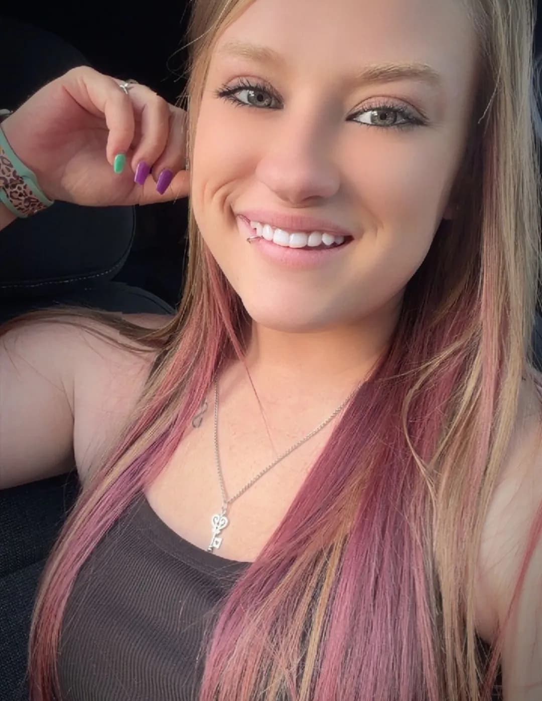 Britnie Simpson image
