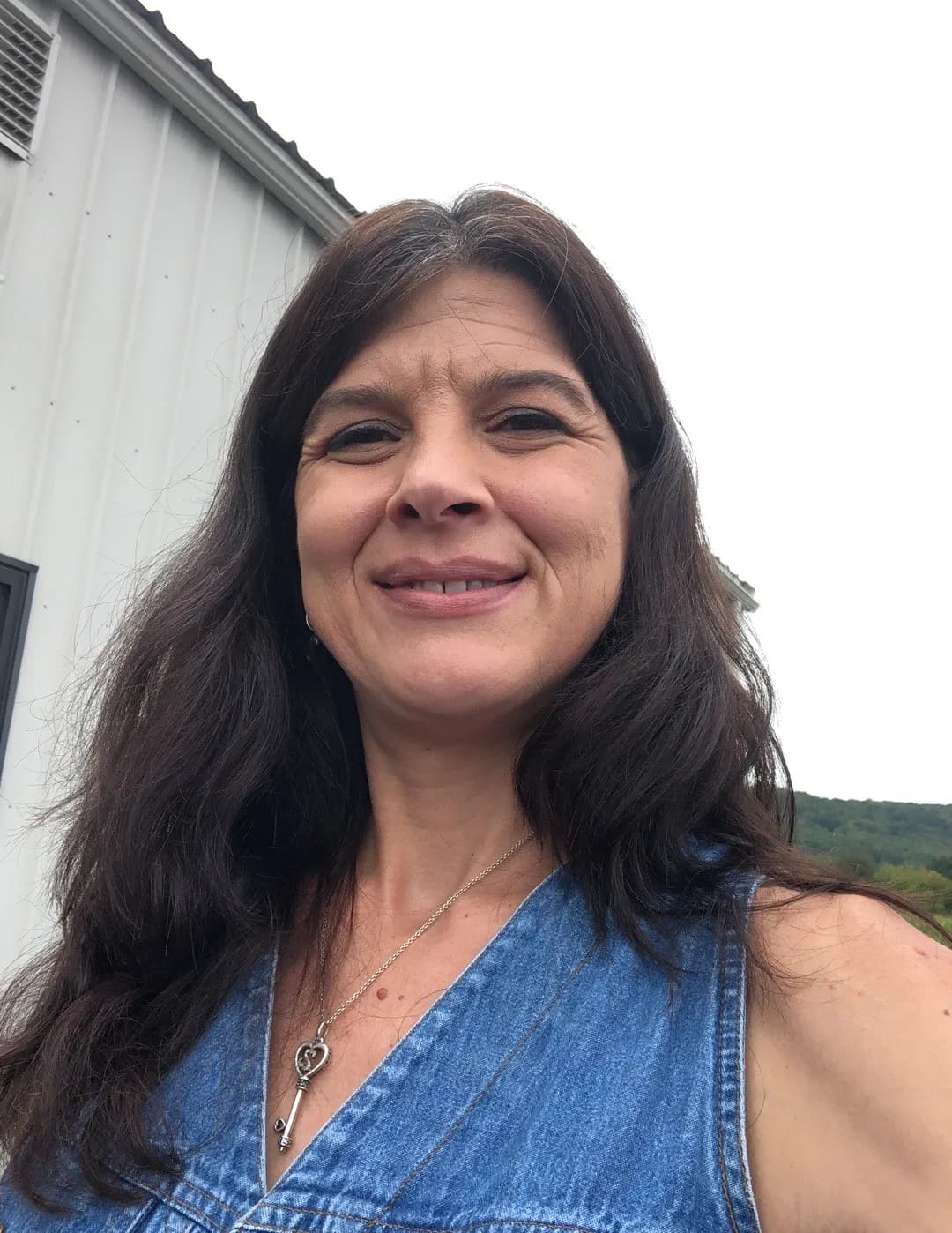 Debra Clark image
