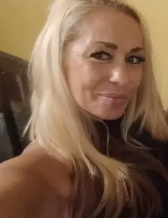Tammy Pennington image