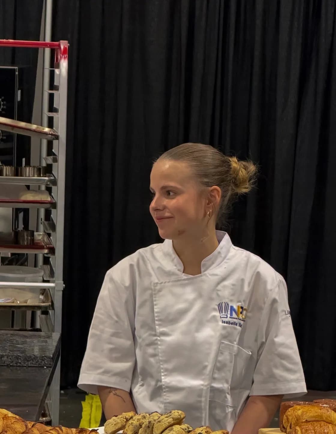 competitor E9P0j