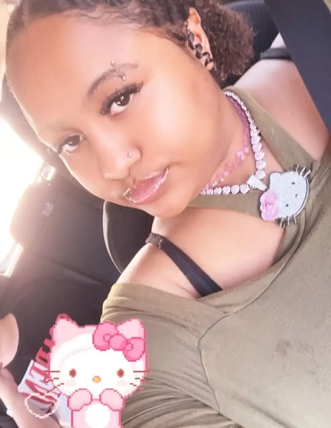 Tia Mendoza image