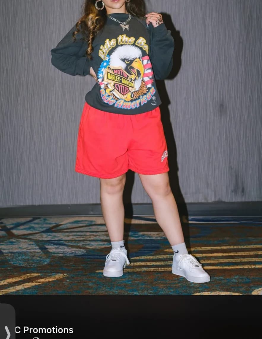 competitor vYJGq