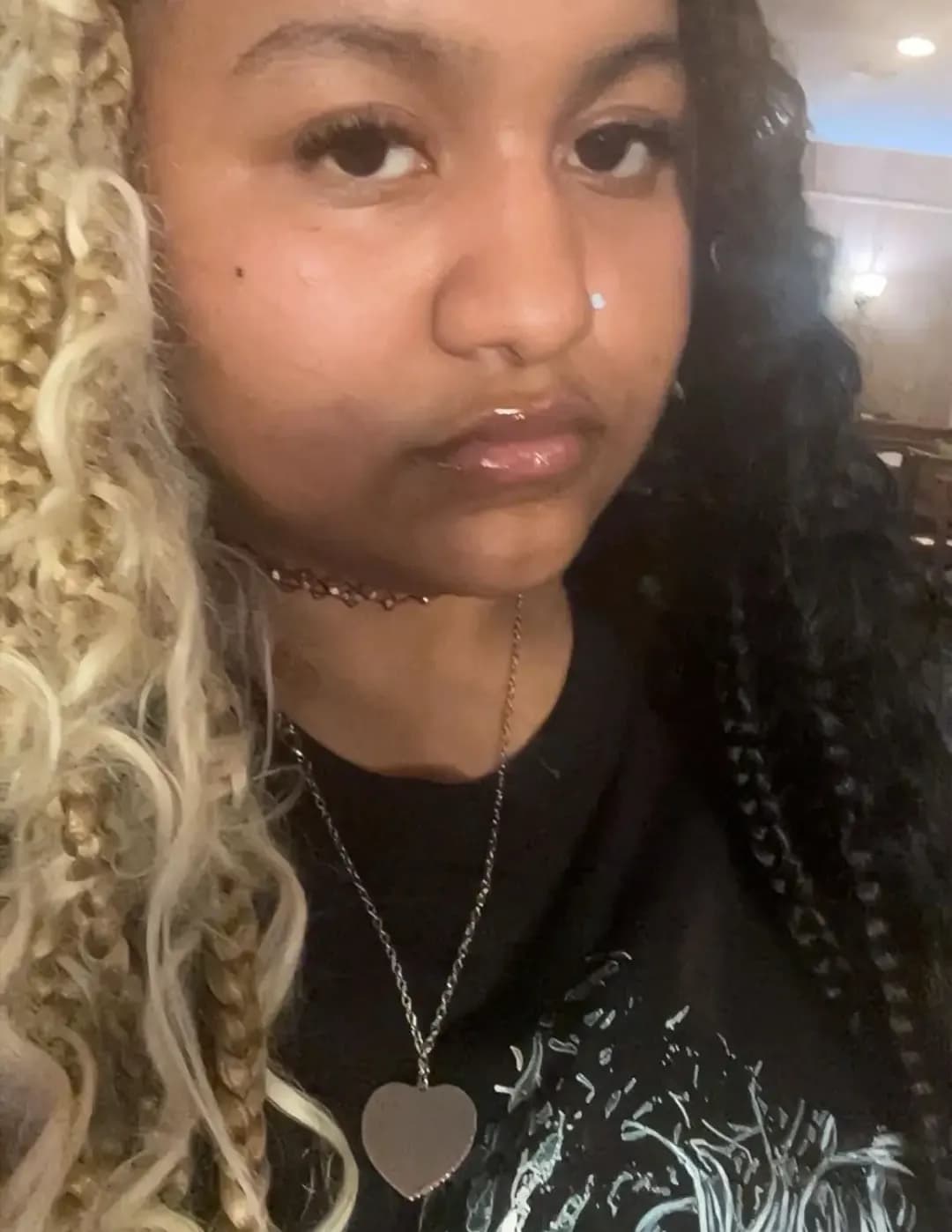 Tia Mendoza image