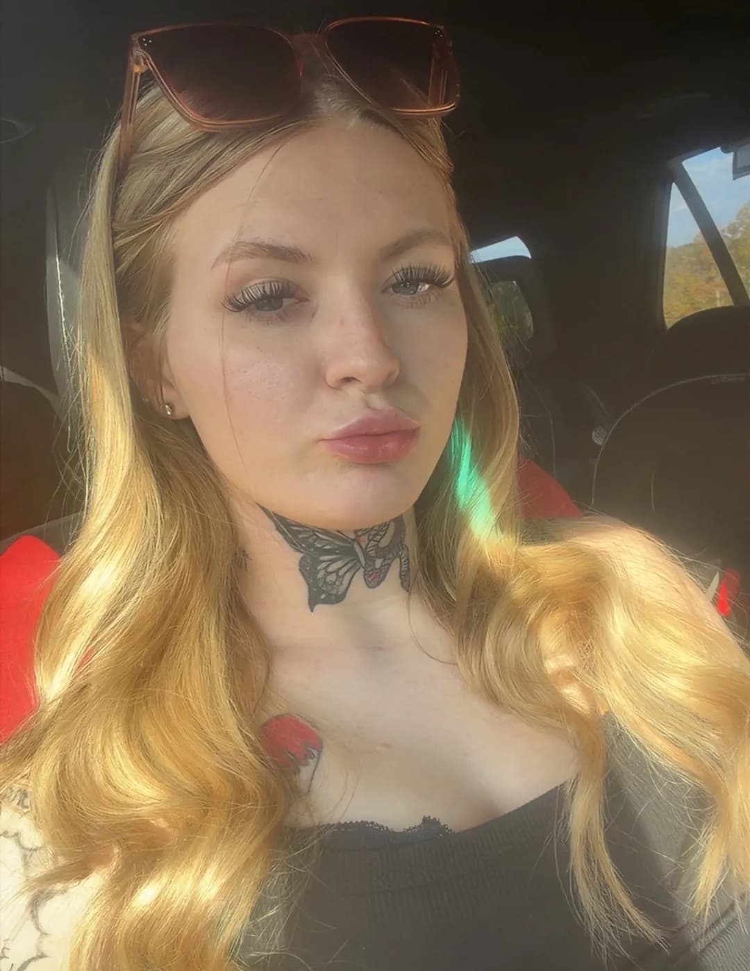 Paige Cox image