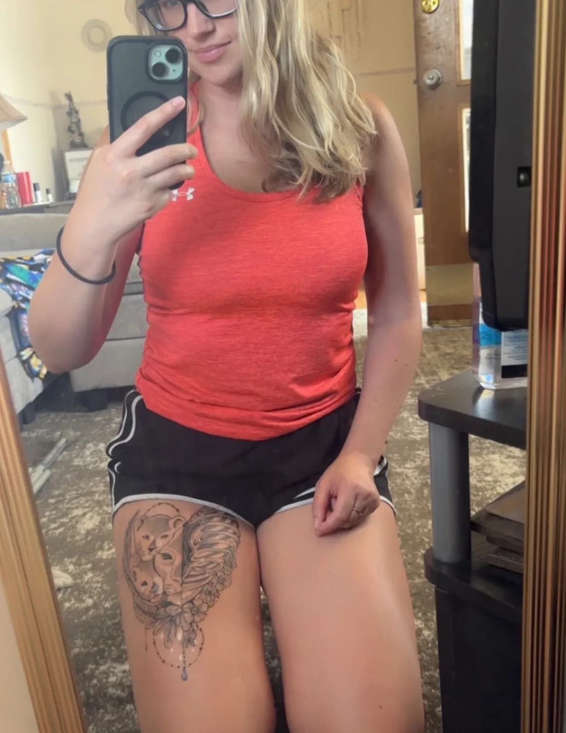 competitor 6YDb