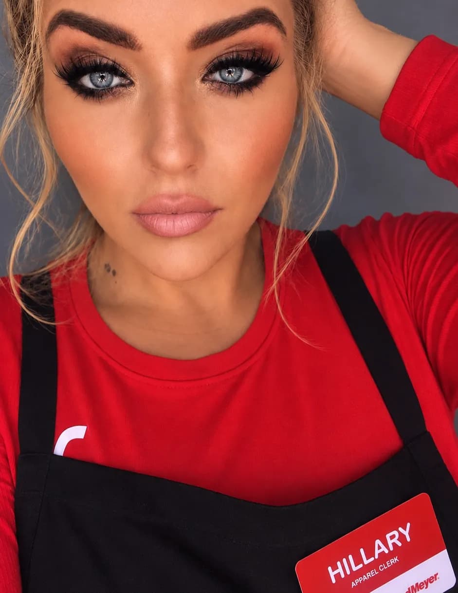 Hillary flenard 84 image