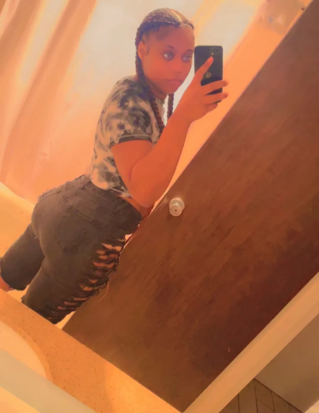 Jade Mobley image