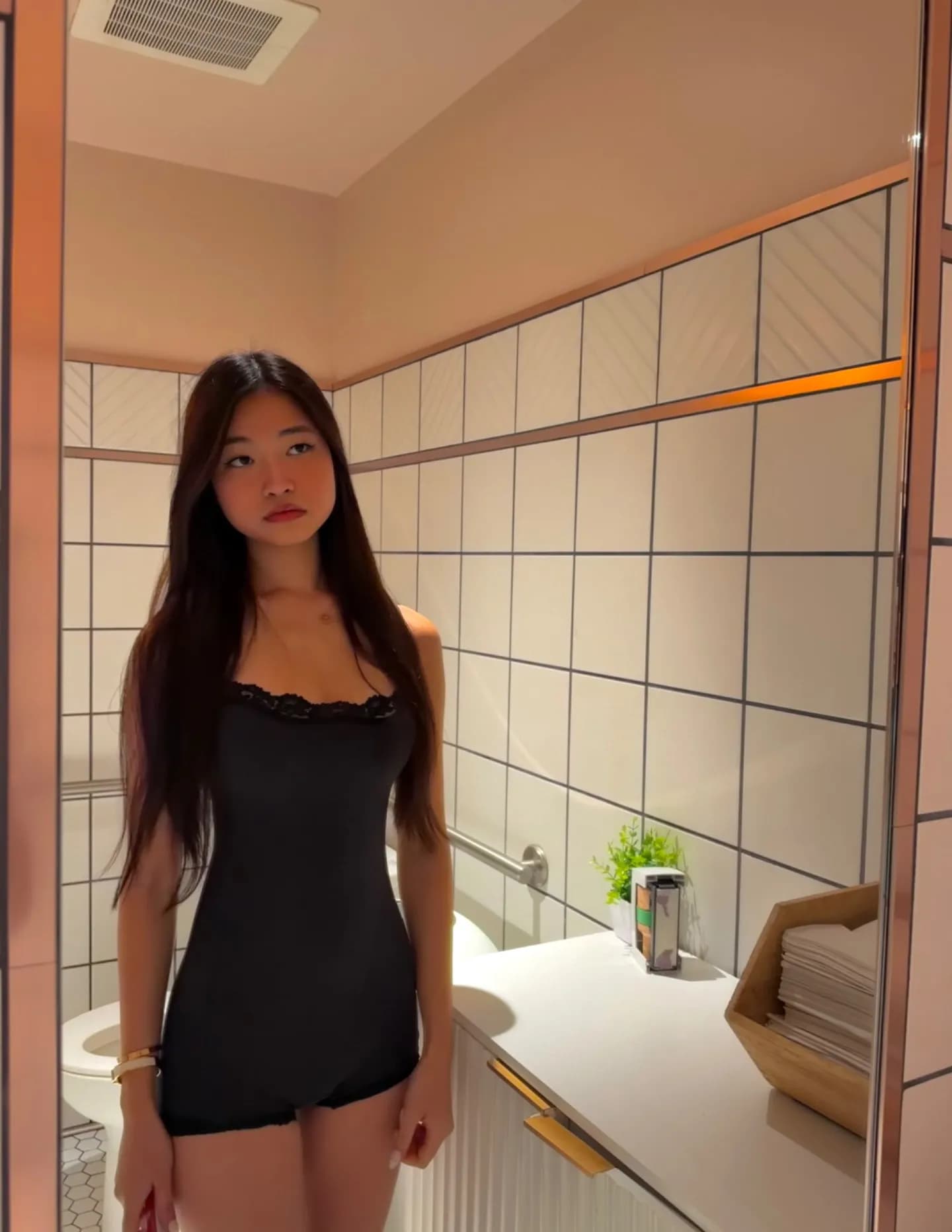 Natalie Tran image