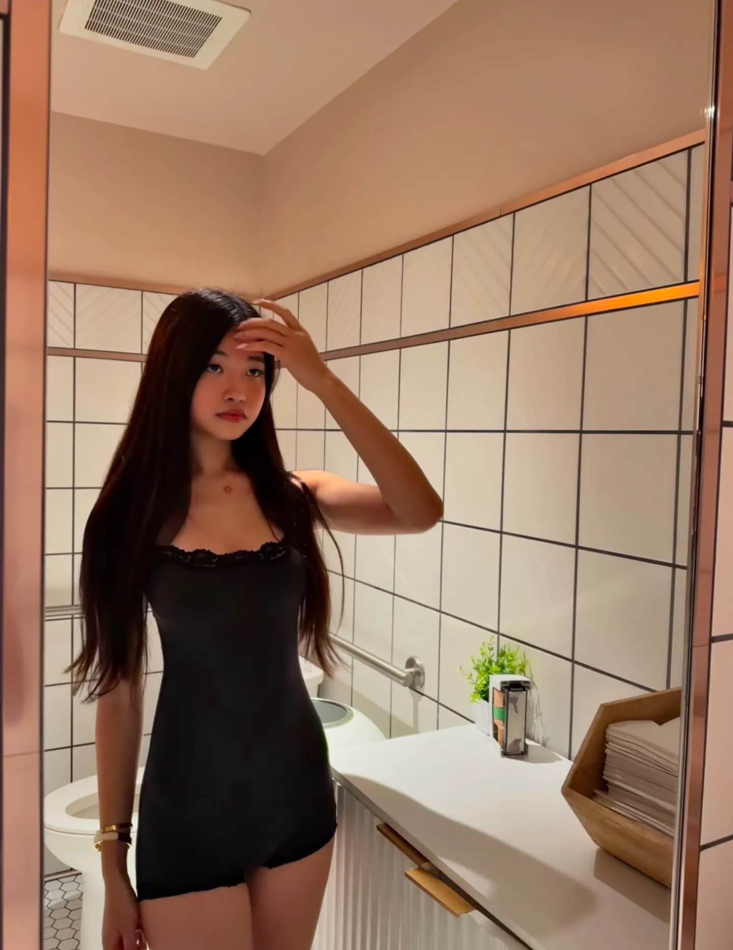 Natalie Tran image
