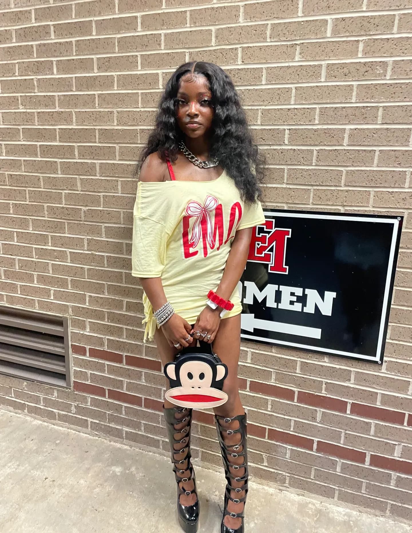 Latonyia Taylor image