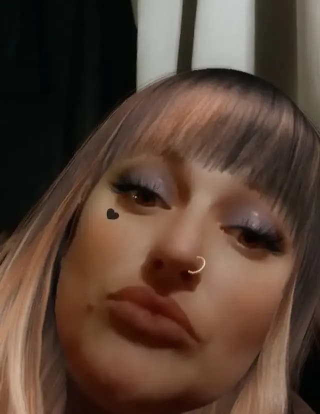 Sarahzangelz image